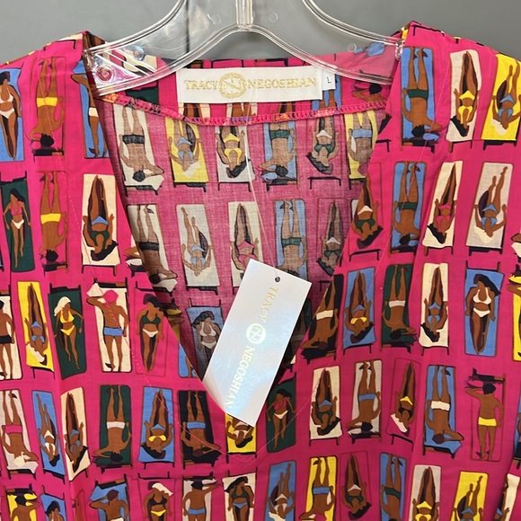 NWT{Tracy Negoshian}Sz L Pink Sunbathers Swimsuit Coverup - Picture 2 of 8